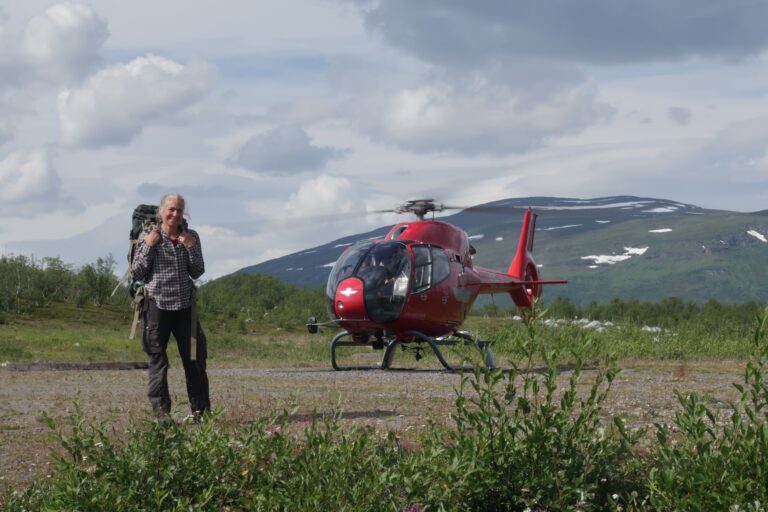 Hyra helikopter — Priser, Uthyrare & Vanliga misstag att undvika